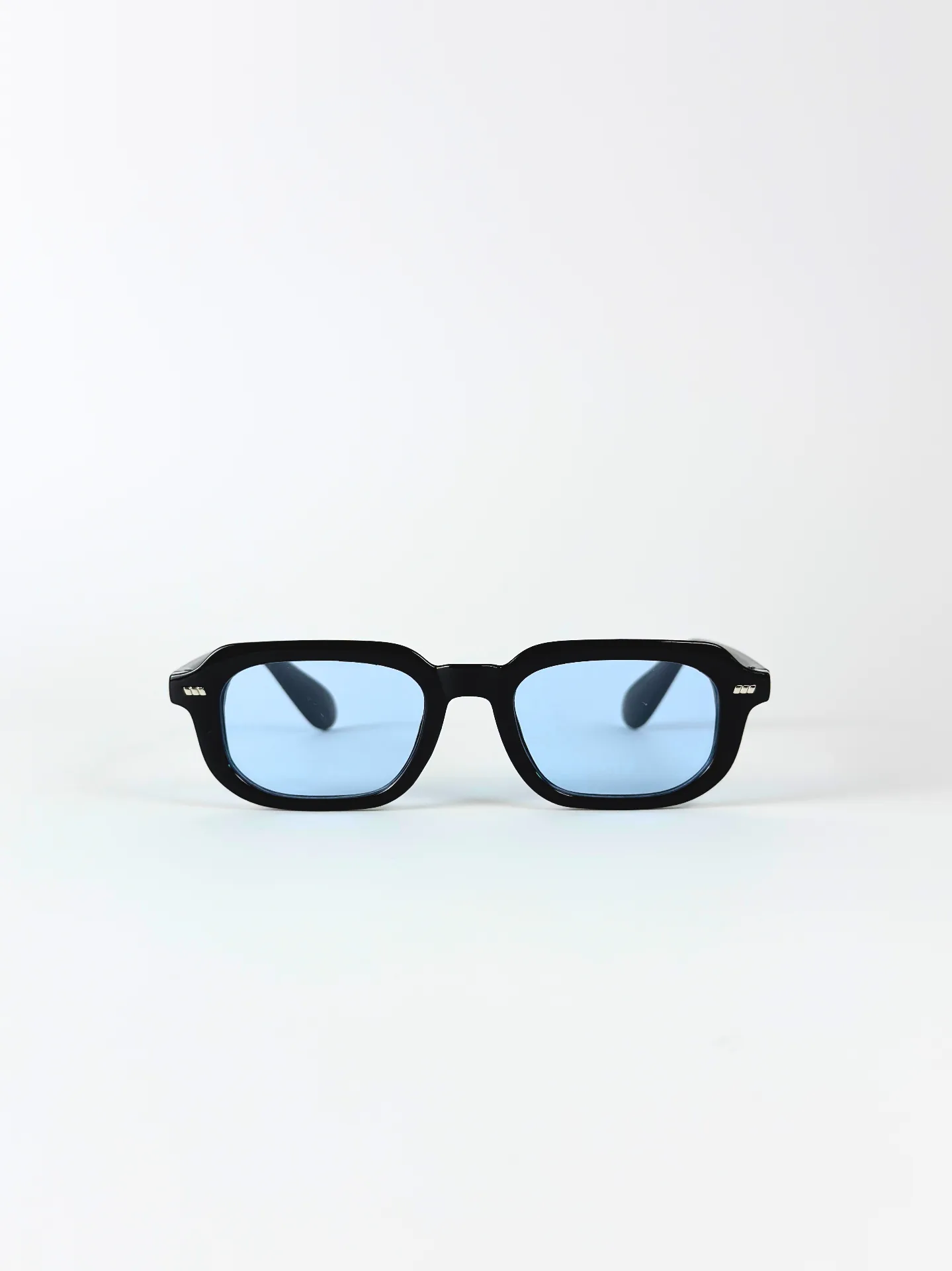 HYRO® Frame Sky — front view