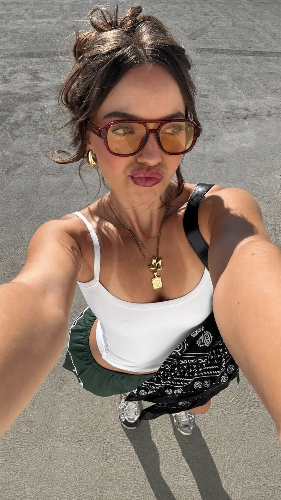 Model wearing HYRO® Pilot Burgundy