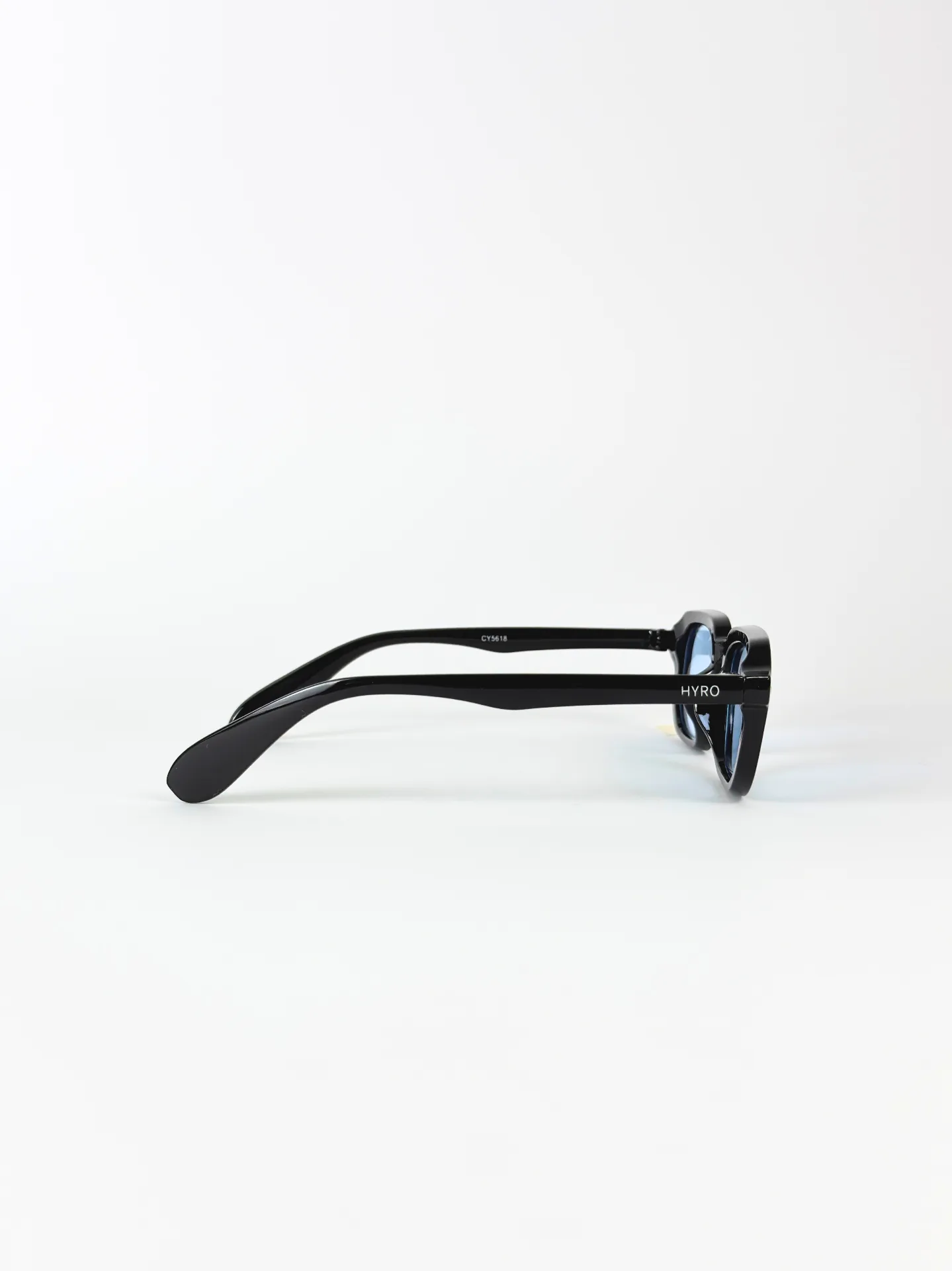 HYRO® Frame Sky — side view